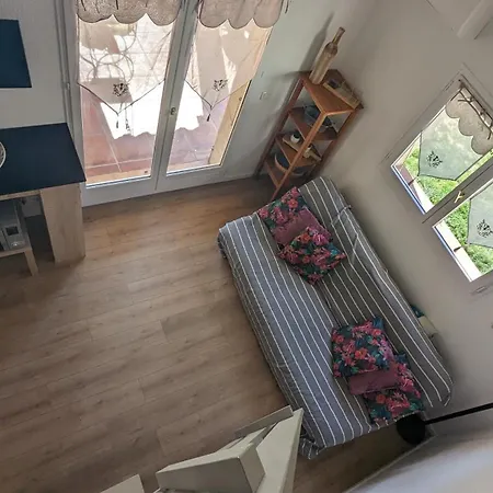 Maisonnette Kalis Calme Avec Climatisation Parking Jardin Cadre Campagne Plages A Pieds Holiday home