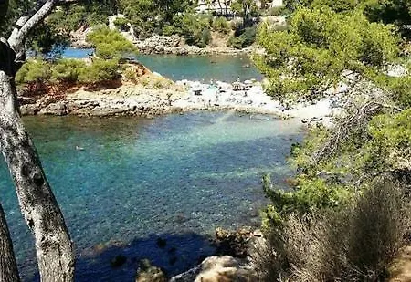 Maisonnette Kalis Calme Avec Climatisation Parking Jardin Cadre Campagne Plages A Pieds Holiday home *