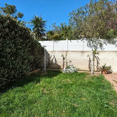 Maisonnette Kalis Calme Avec Climatisation Parking Jardin Cadre Campagne Plages A Pieds בית נופש בנדול