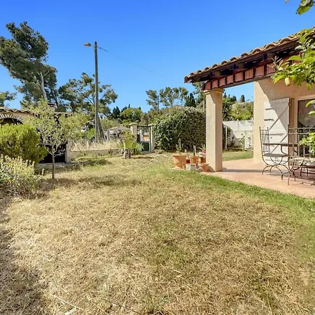 Maisonnette Au Calme Avec Climatisation Parking Jardin Cadre Campagne Plages A Pieds