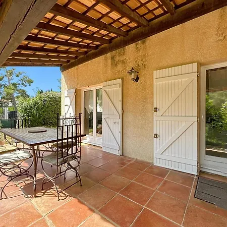 Feriehus Maisonnette Kalis Calme Avec Climatisation Parking Jardin Cadre Campagne Plages A Pieds